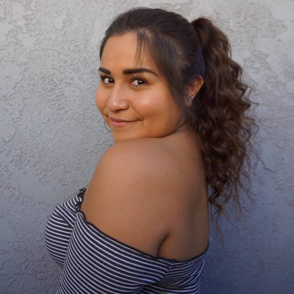 Meet your Posher, Priscilla